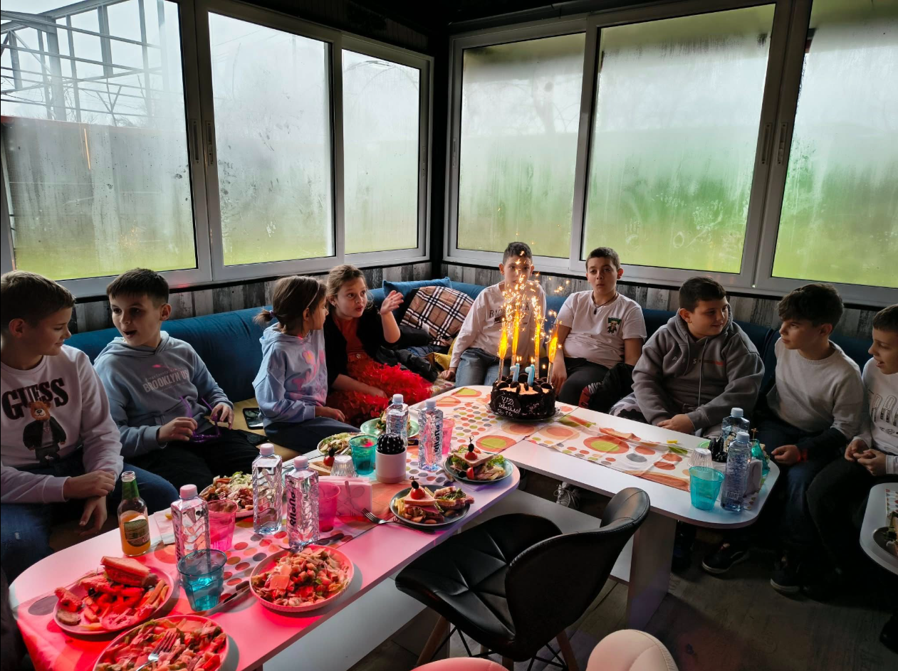 Музика на живо